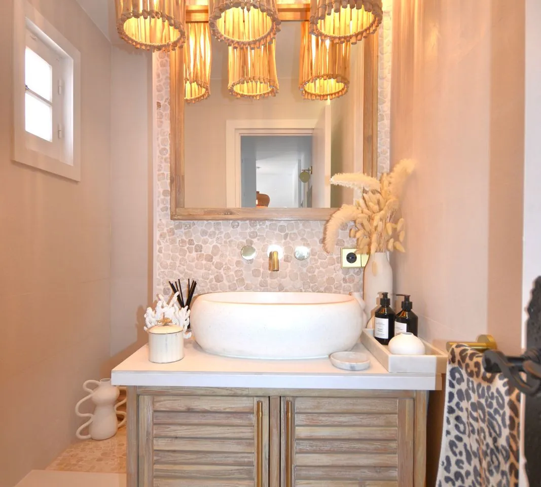 888d01b4-9a11-42d6-a56d-d503dda0d00a