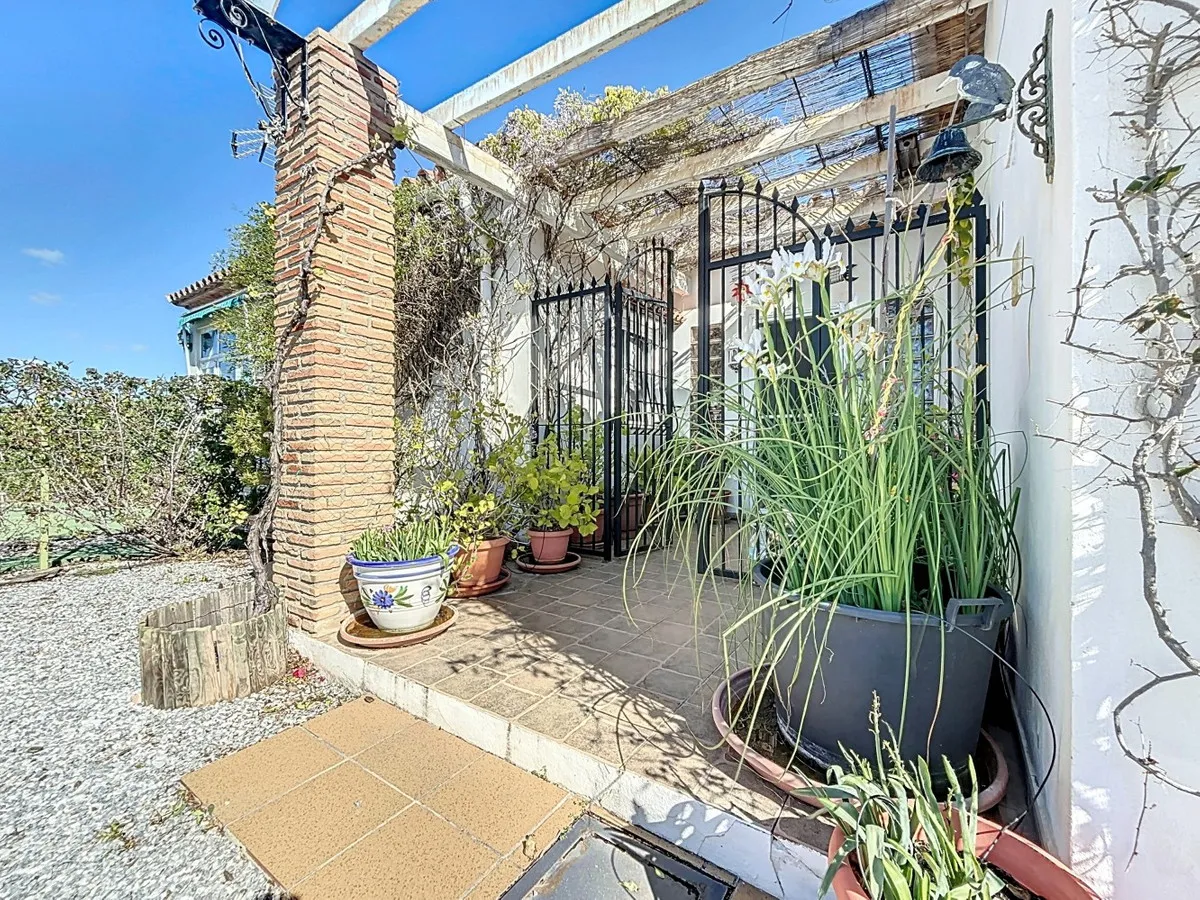 1ad1d3b2-df34-46dc-9fc3-1a0818d1d260