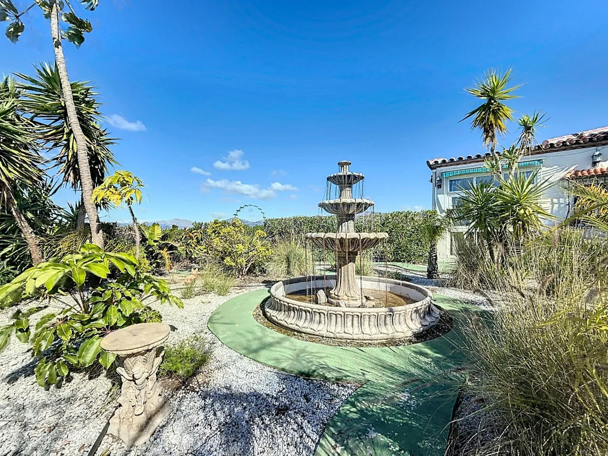 2f2972a3-8ed9-41c5-8fc7-d72de971bb4f