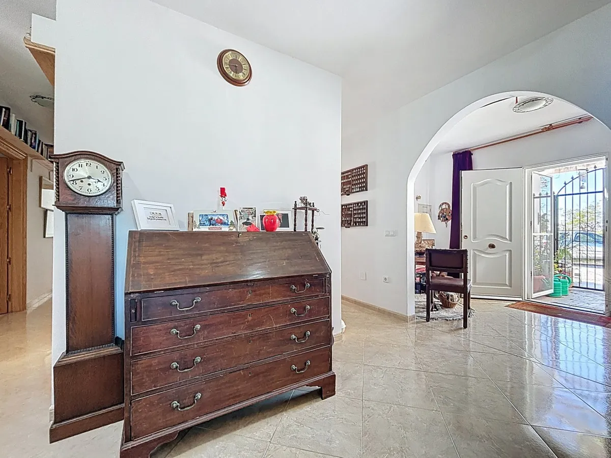 357e87cd-875b-46c3-81bb-eae5f3b40938