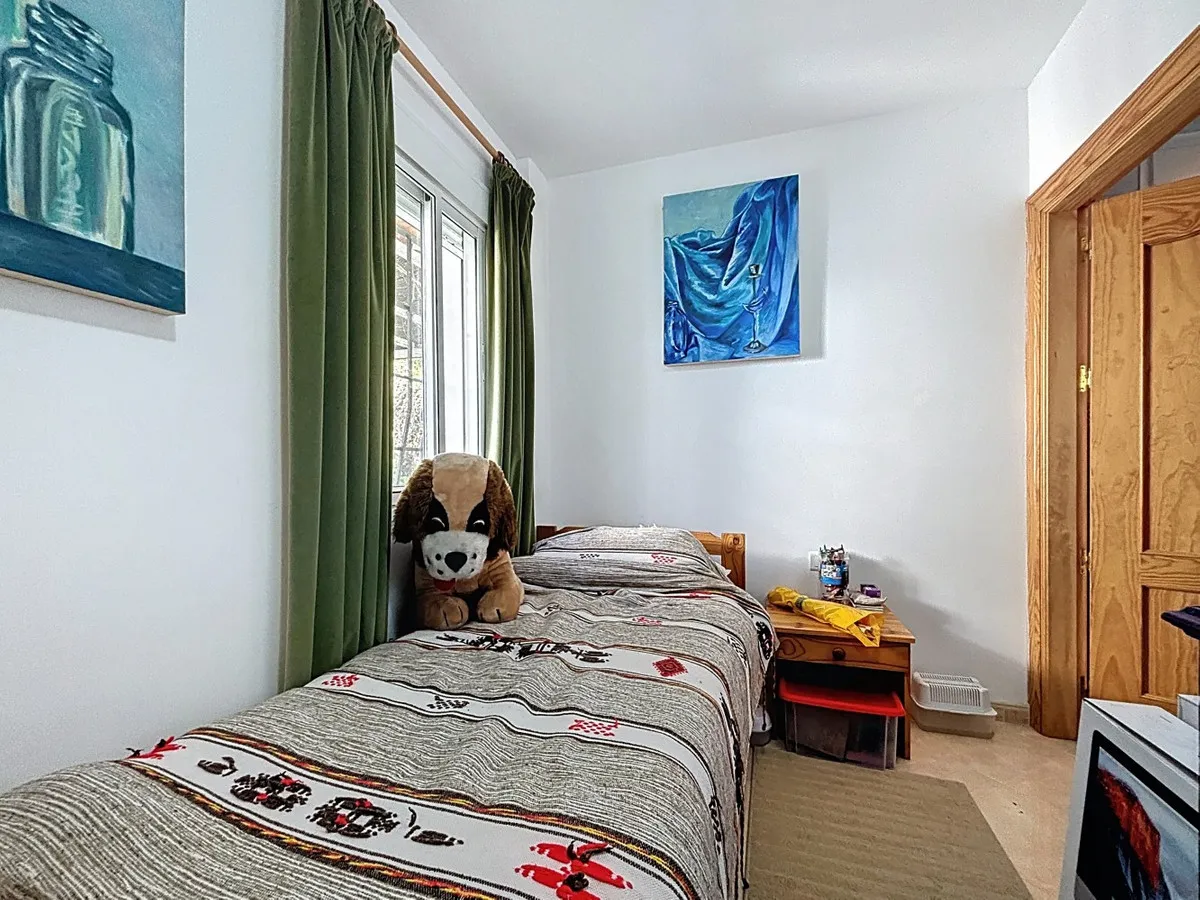 99bee1cc-06b8-4d51-9f30-49df2e36571d