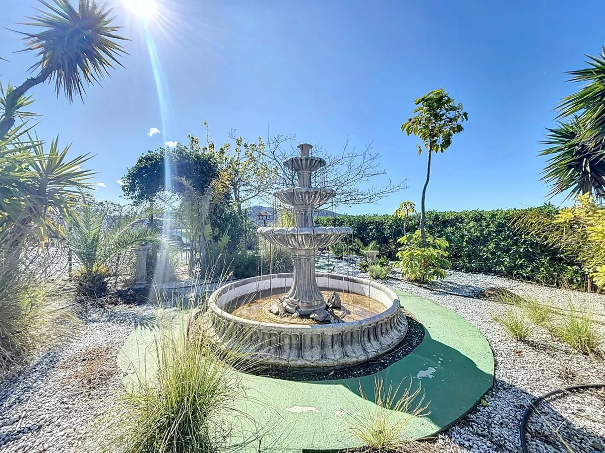 df208859-e9f9-4a0e-9f64-d2b027c2147a