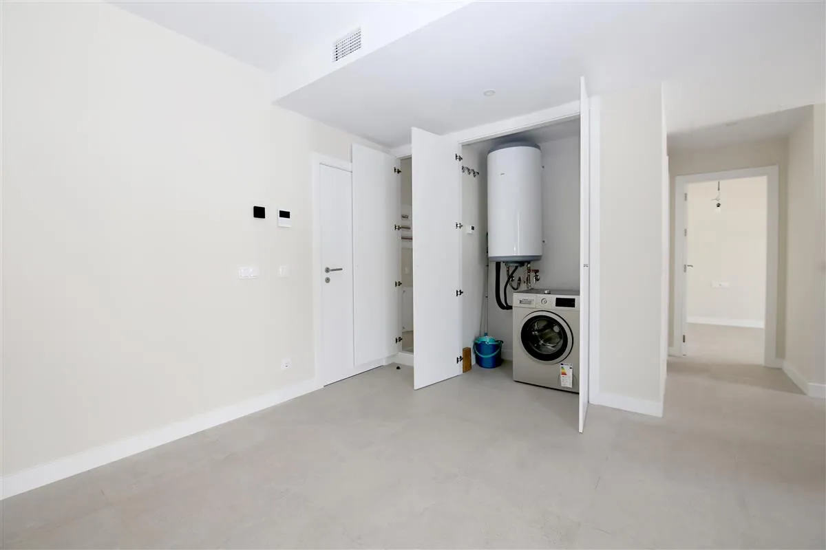 a3d7b676-bd35-4cb8-825a-c62495608e8c