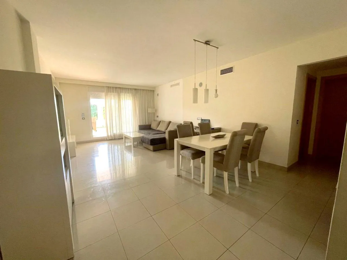 d3e2335d-f3be-47f2-bf46-097f4f8b72b9