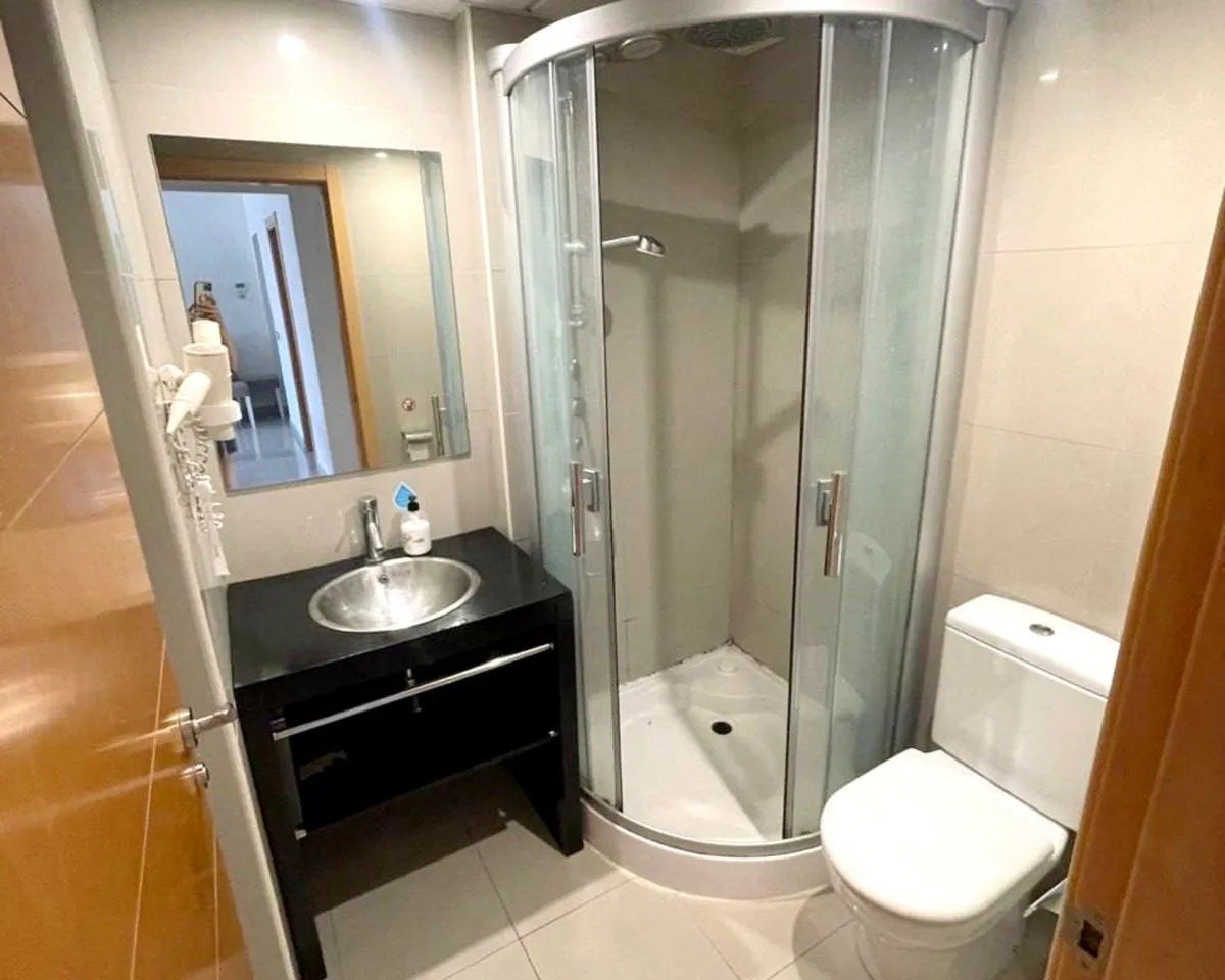 f2794353-8654-4502-b94d-0e3188629b66