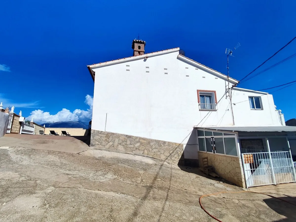 72aa015a-84ef-4a42-b3d0-44aab853c5d8