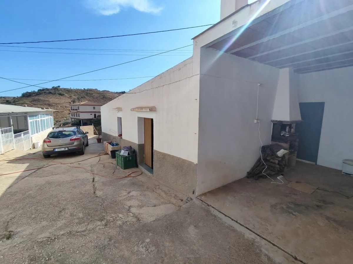 996fce32-e4bb-493f-a38f-1c1d07c54bf9