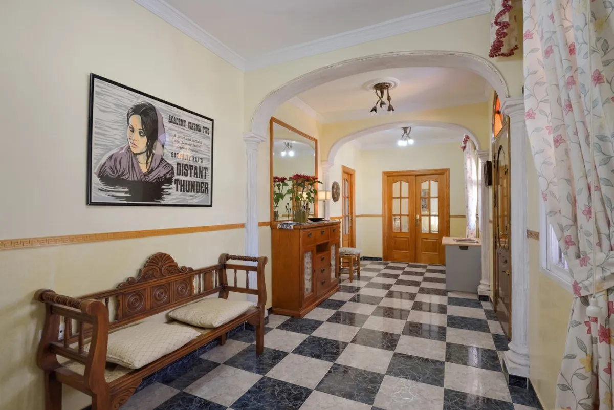 ed2dcaec-1f2e-4729-8dfb-1cb5d83e8733