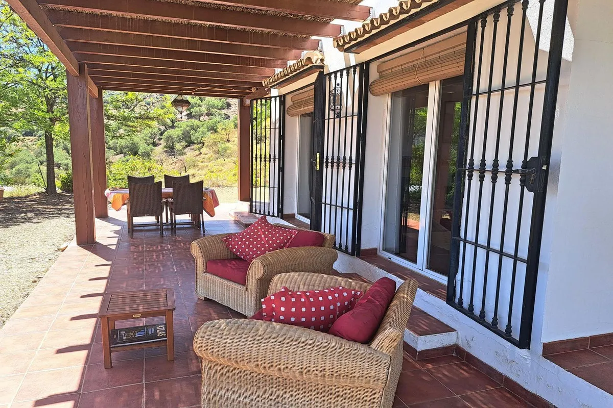 0632c9c8-377a-4681-8ed7-f1332f3c3de2