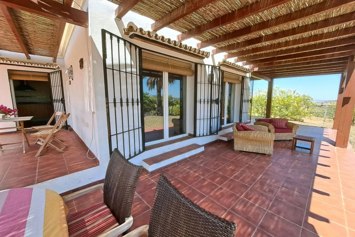 469ae522-8f25-4ac4-b5d2-20d87a070219