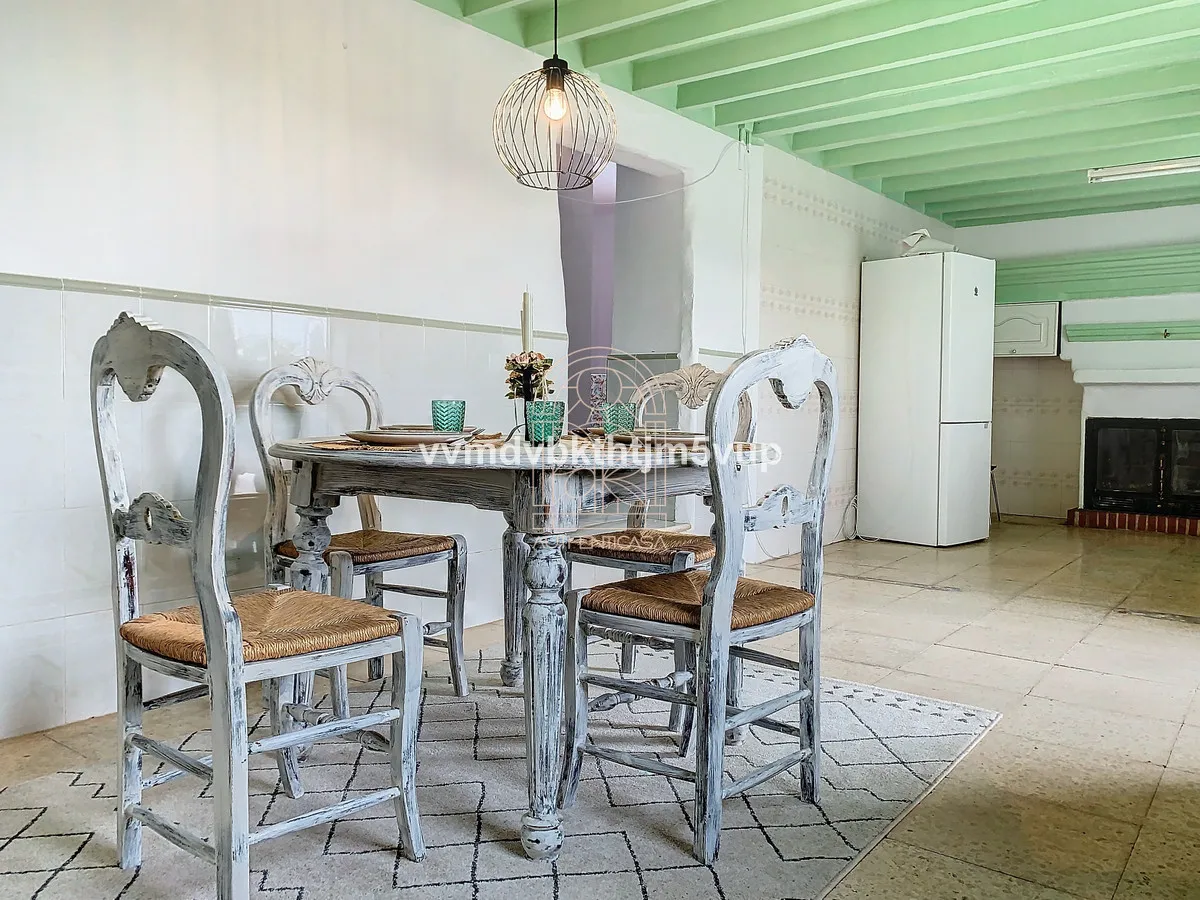 a93fd7d2-af42-473f-841c-41f278c1da70