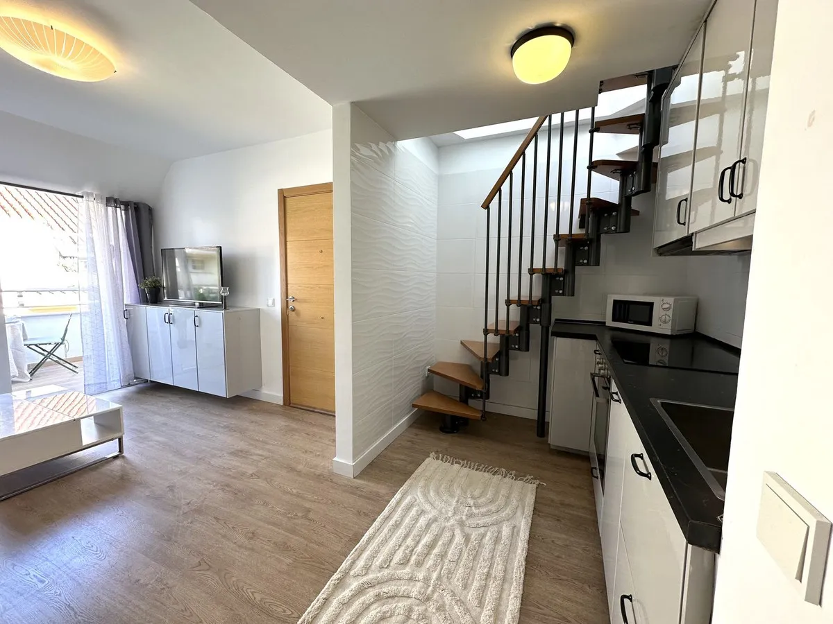 20d37b47-83fe-43b3-8029-bc97c78d699f