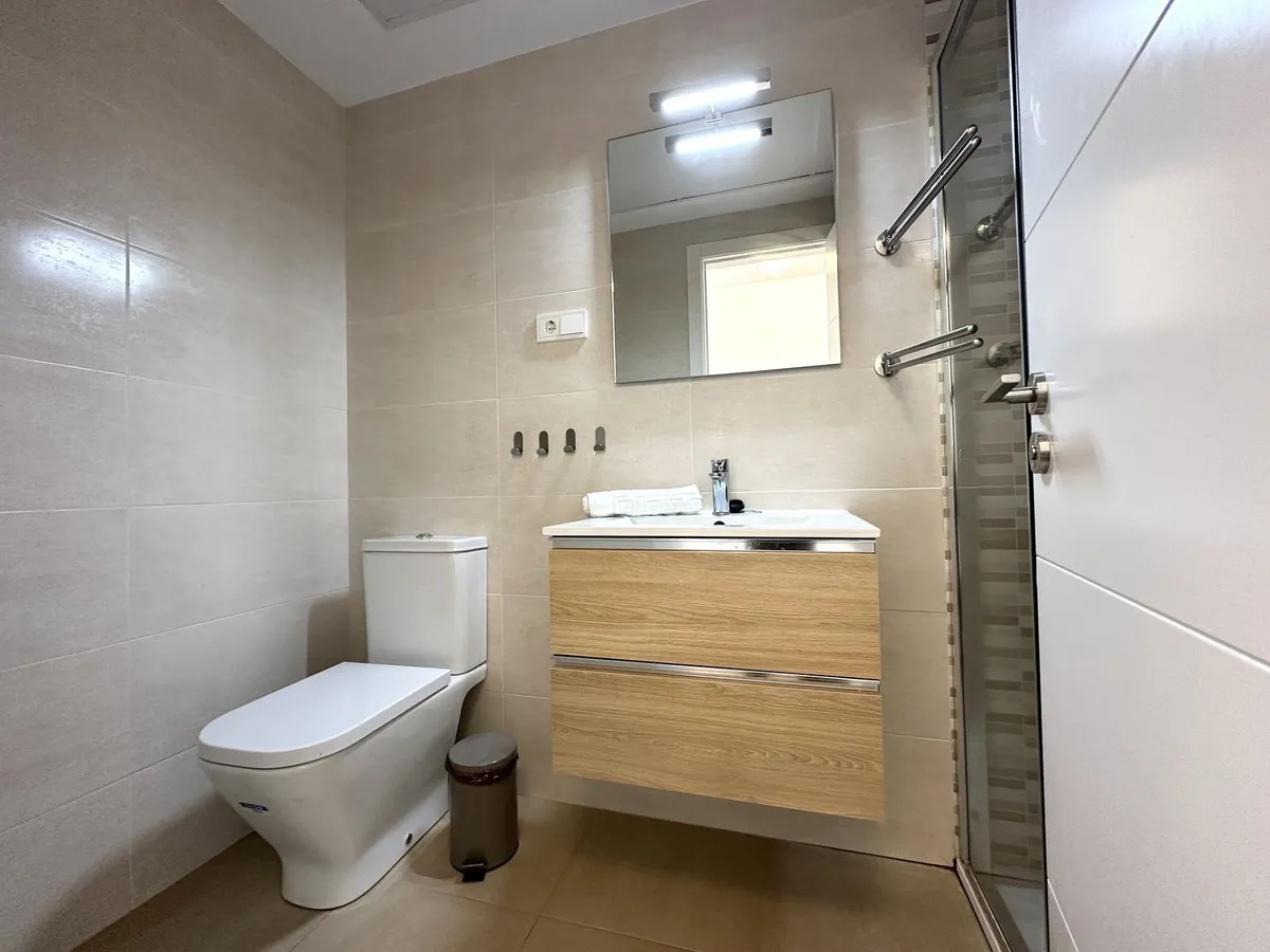 33177c78-5b71-4d41-abf7-7315d934e26b