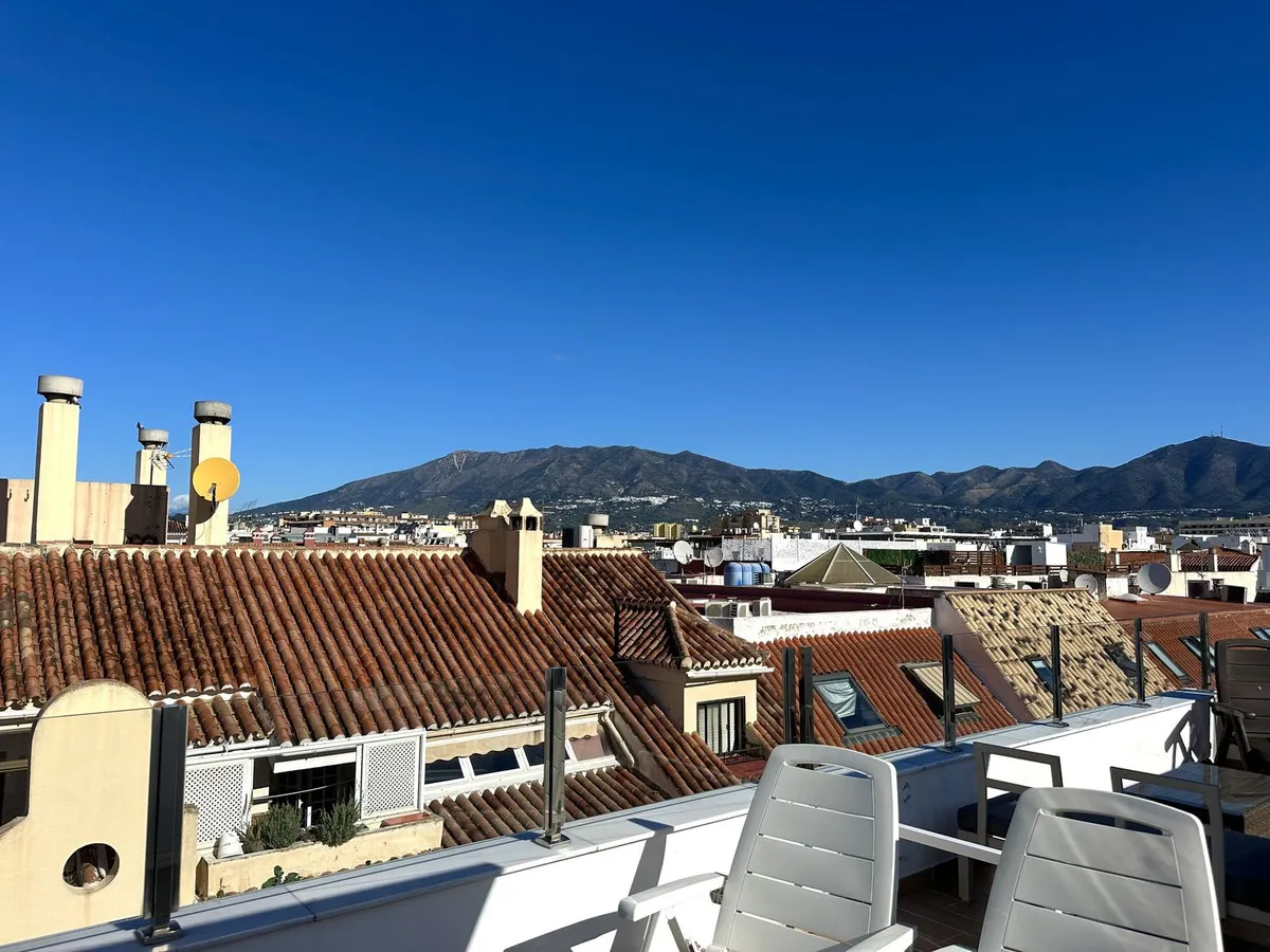 33d1b0fb-21fc-433d-a942-d72b36f3d57e