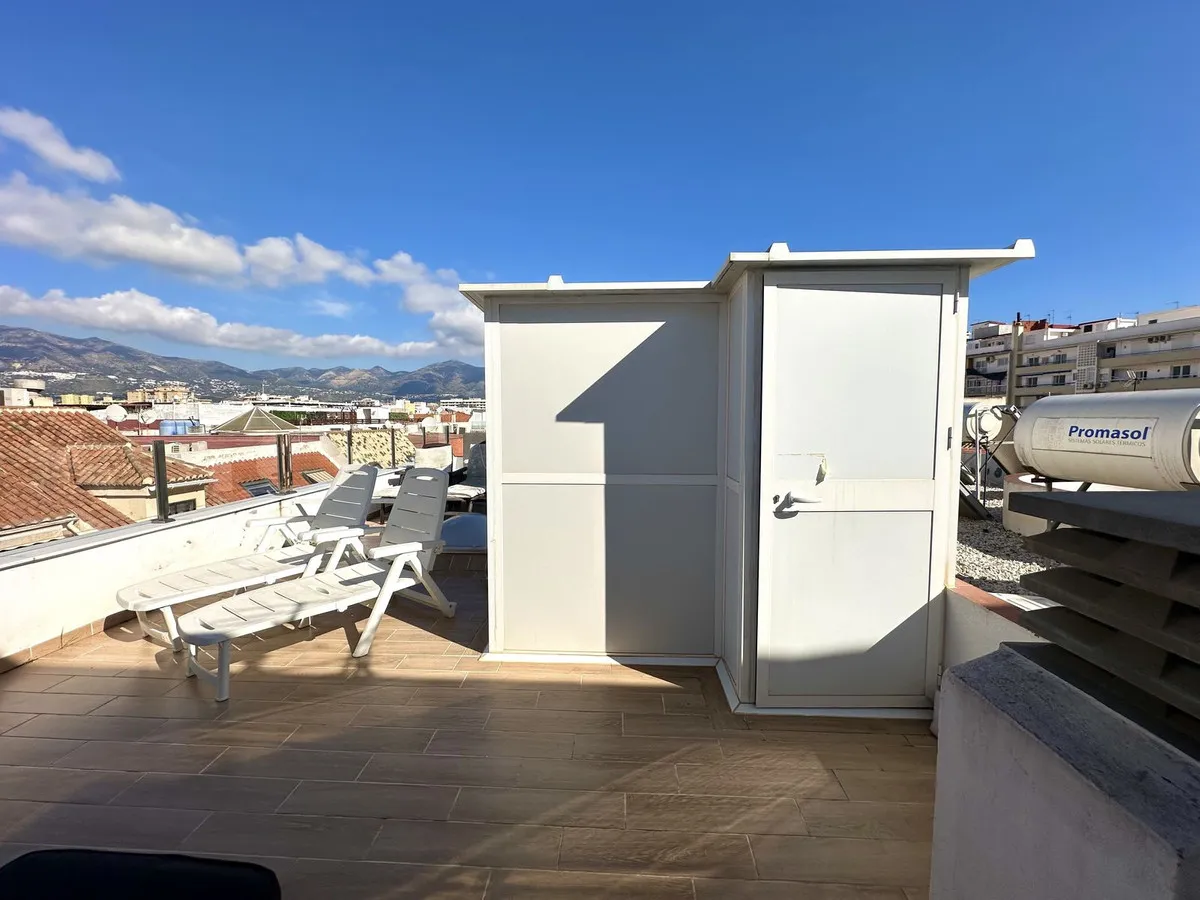 c60664c9-0d61-4bd4-9e48-9d9707e16980