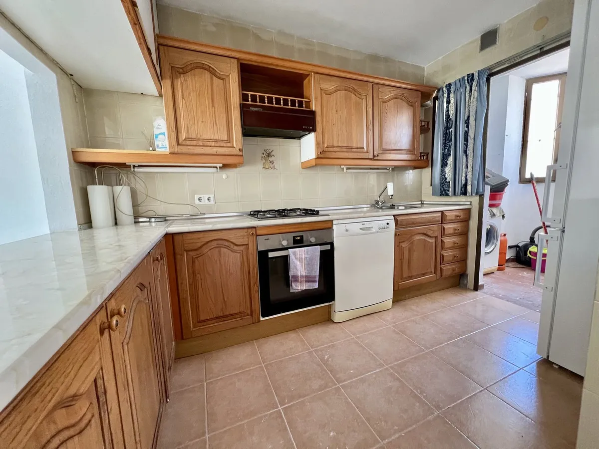 1126a12c-e0ba-4c65-896d-c2410ac39df8