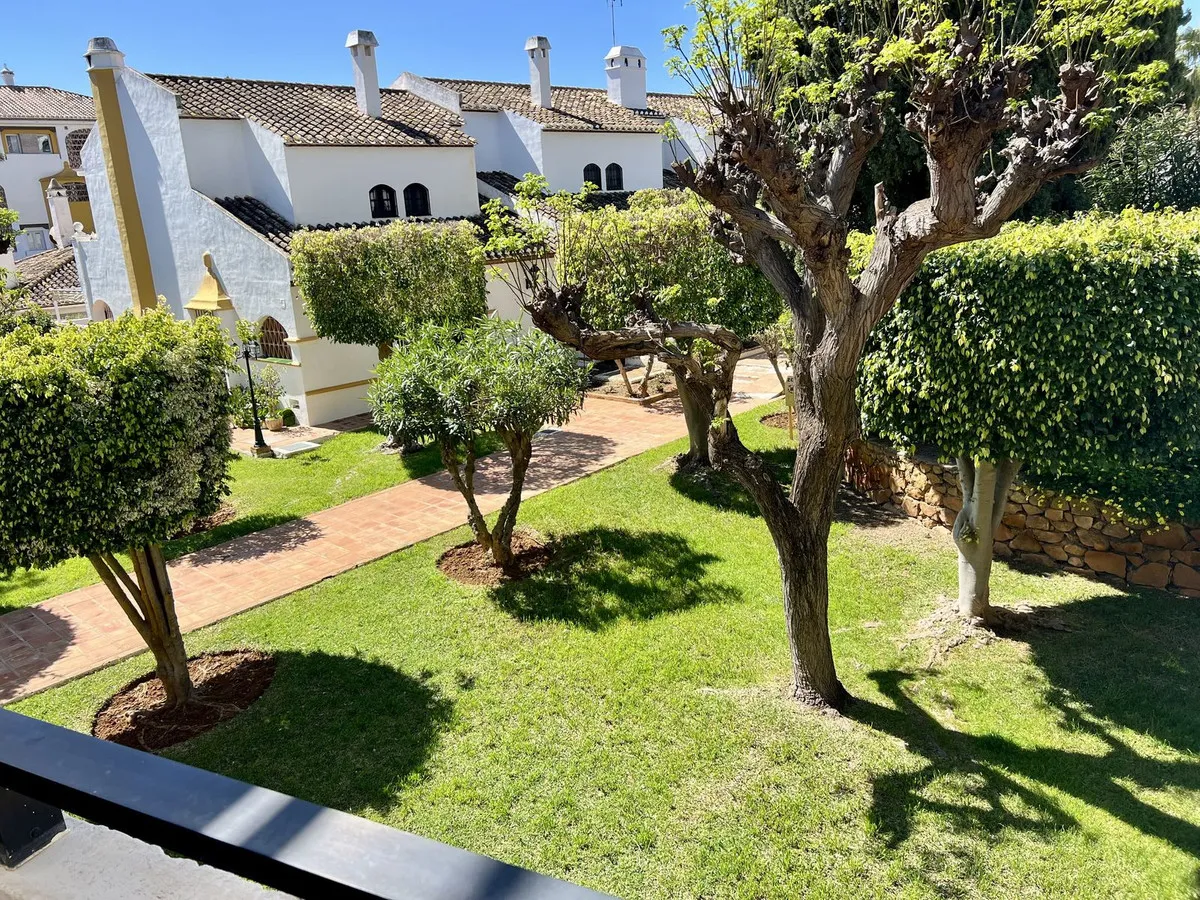 fc996d45-07a1-413c-89f8-4e15b4404a9a