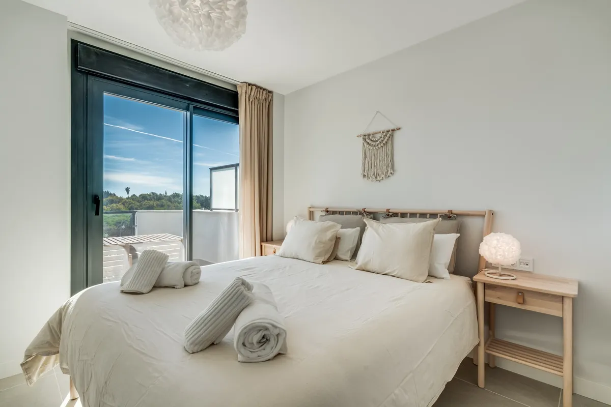 80128749-bf11-42ad-b411-13d5b191015c