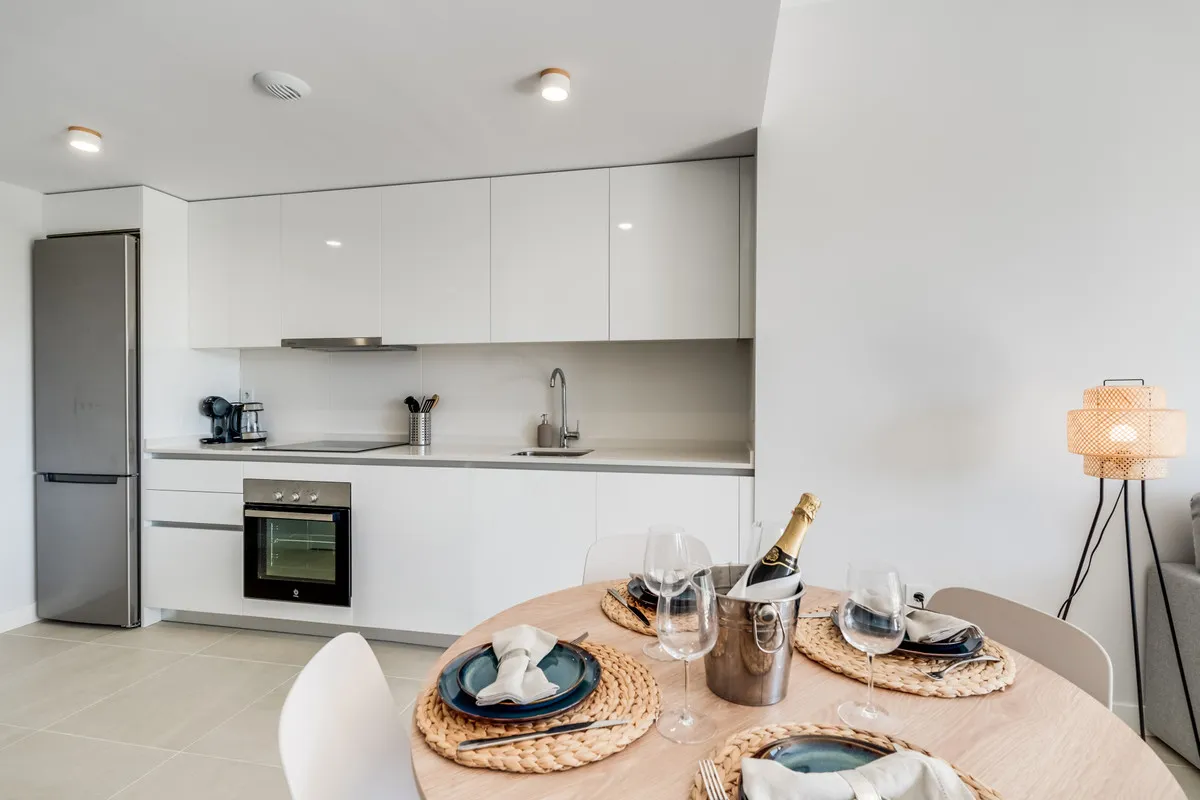 aab0c27e-cd16-4fe0-aa4a-c537384b21a7