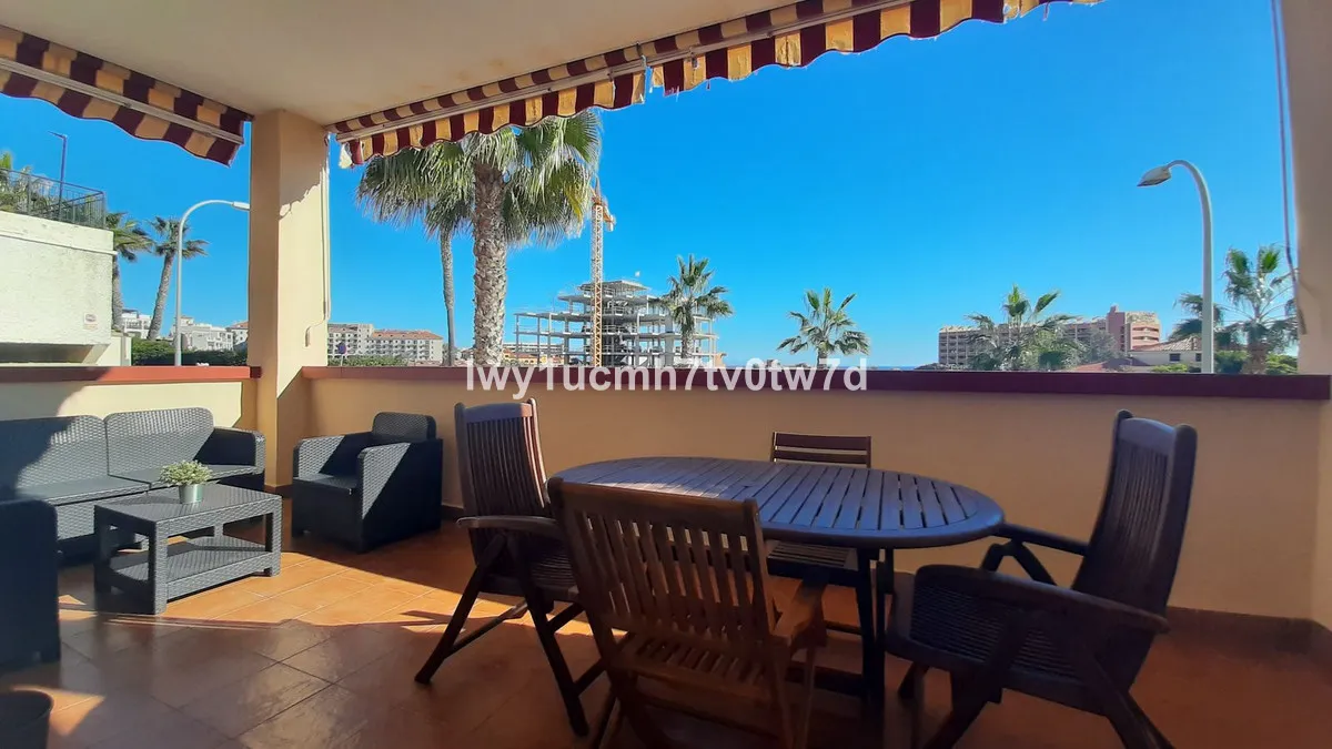 13b50adf-86cd-430f-917f-cf139981b338