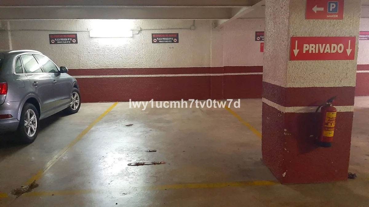 d33c984a-f4aa-46a7-8819-b39db8d72fa7