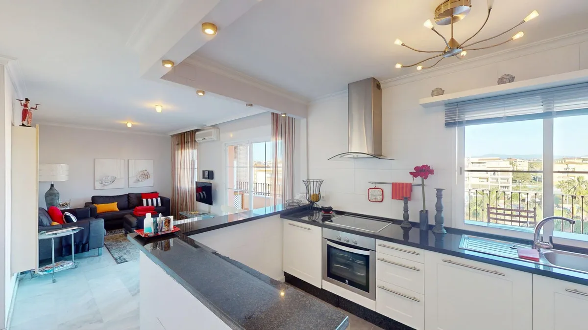 025688ca-5aca-47db-8b8c-5b48b8d8af7a