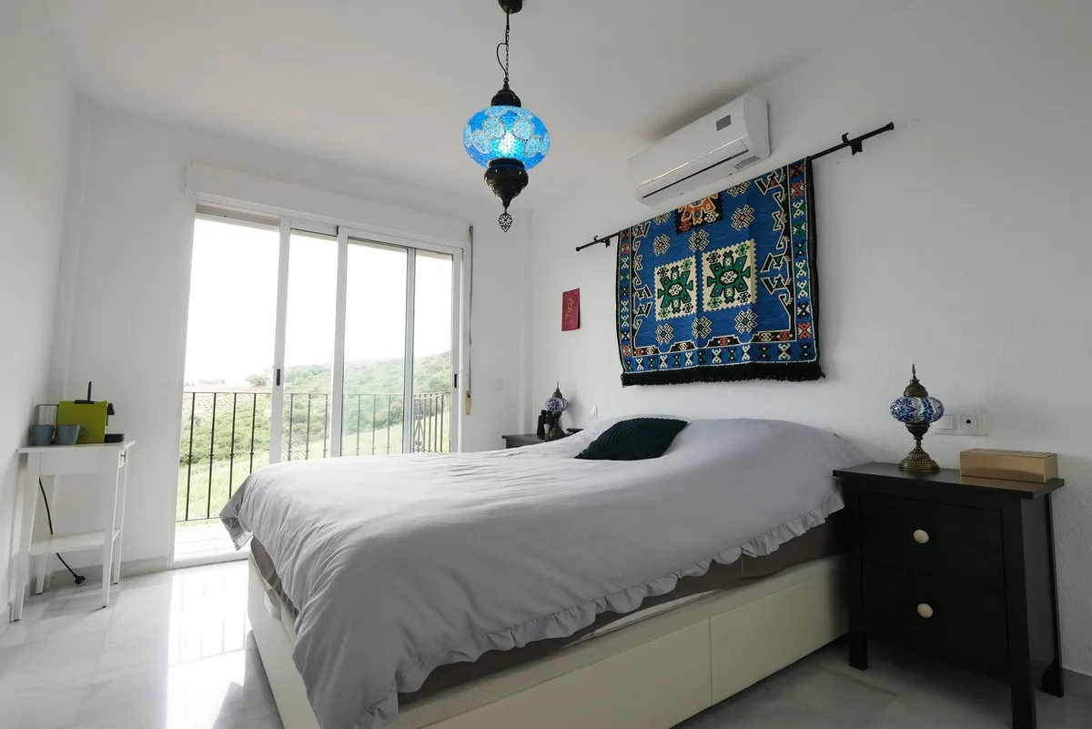 6eb0a4e0-9ec9-4b16-9de2-133075164c27