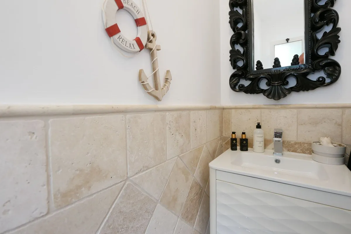 9e6edd0a-f0ba-42a8-8b00-2ddbc551e511