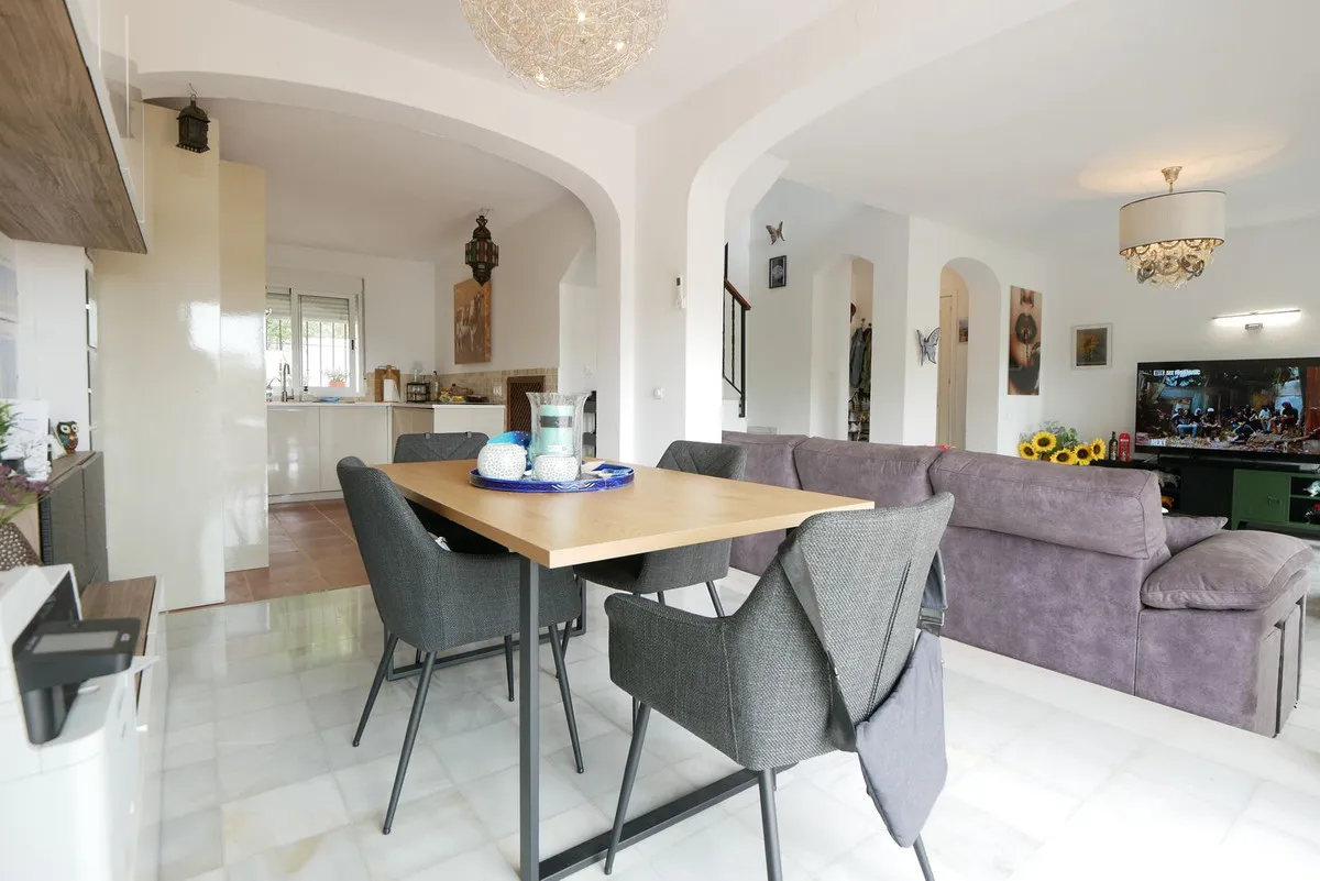 a77775c8-d1f4-4e85-a9d6-0cbf7ce94855