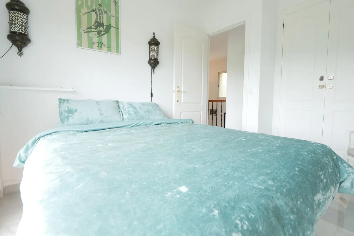 ac4423a5-c769-4a2a-8d38-3dda27517fc2