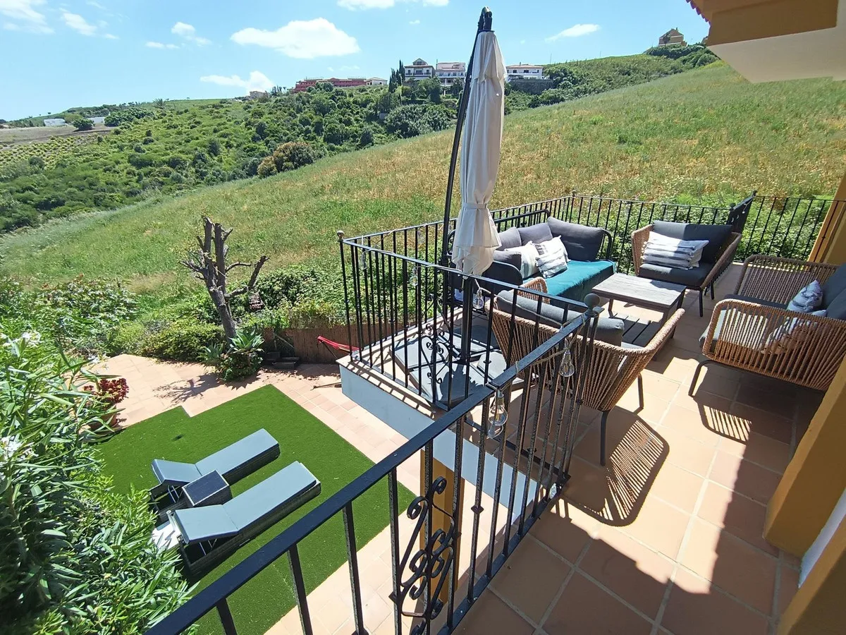 c1744a54-7345-431e-9847-f13845b09dde