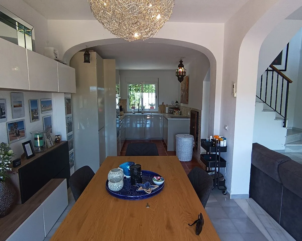 e68f4010-763f-4d86-a4ee-8271c82adef0