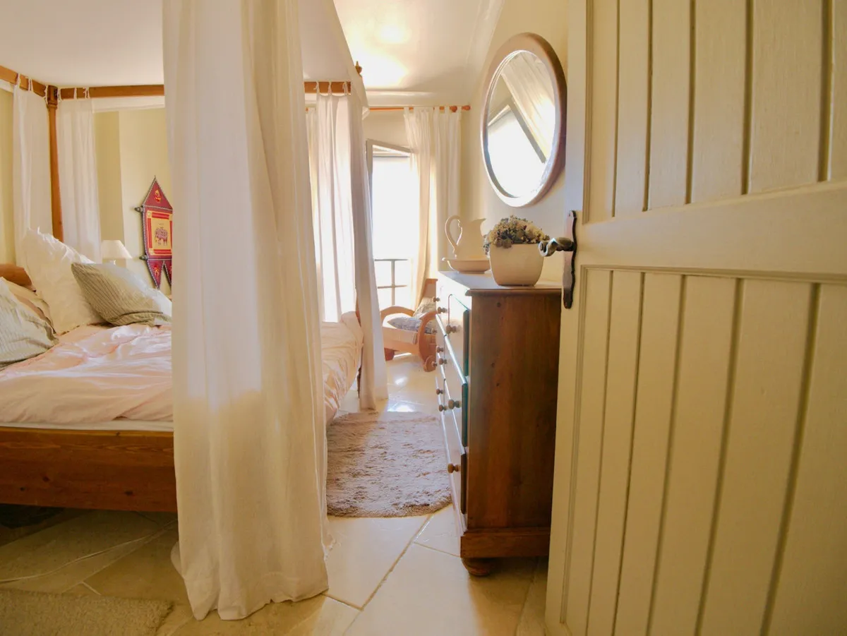 b7bf197d-e9dd-437f-8525-8eb969385007