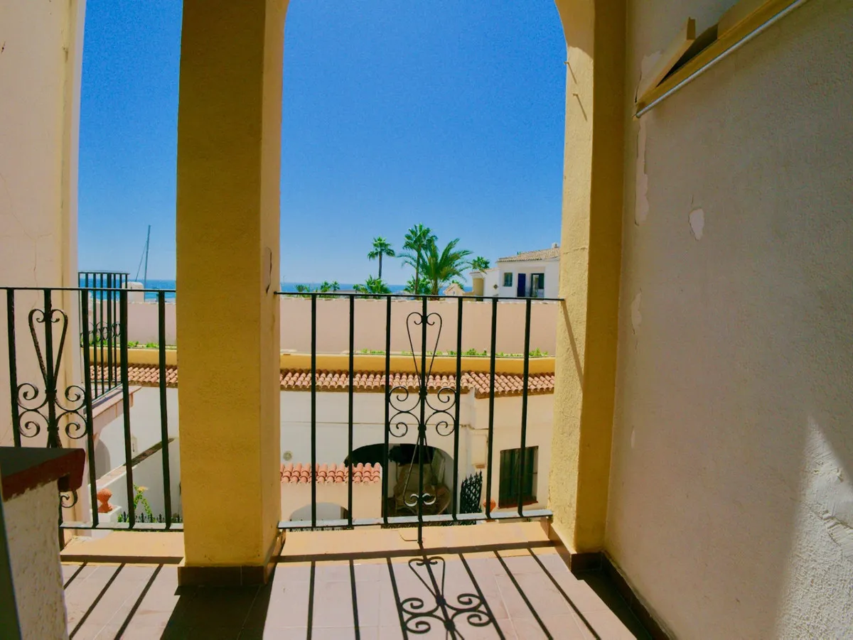 eac6ac9f-8fb7-43c5-ac7d-18a774b9f889