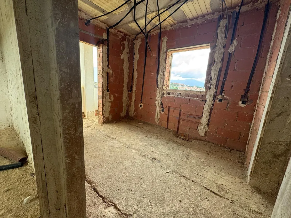 37564284-2727-4c90-bd5a-fe980ad51b18