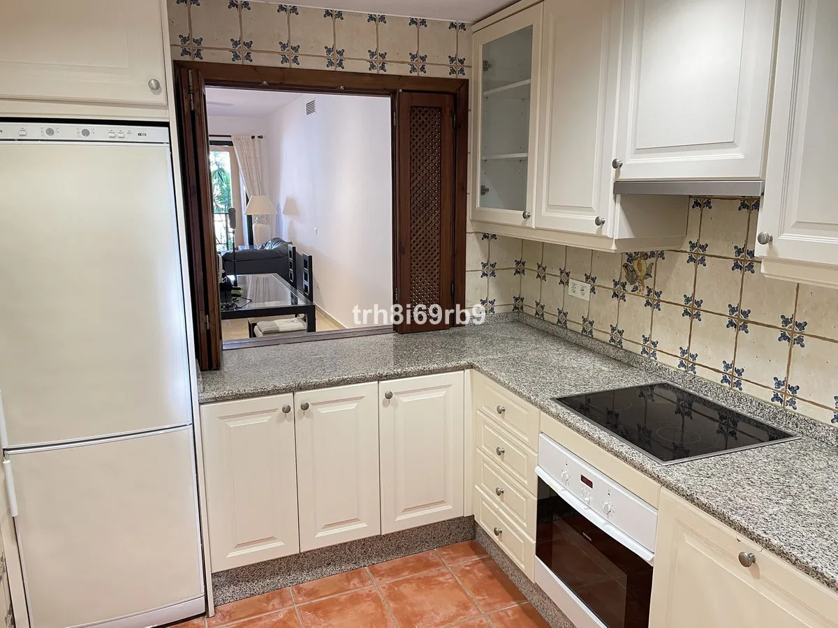 ac8b0d79-bbd7-47d5-91b9-4f2dbf40a3a7