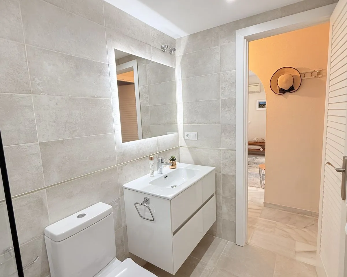 10e97cab-3c6e-4d3a-9ae2-0c73c34fab0a