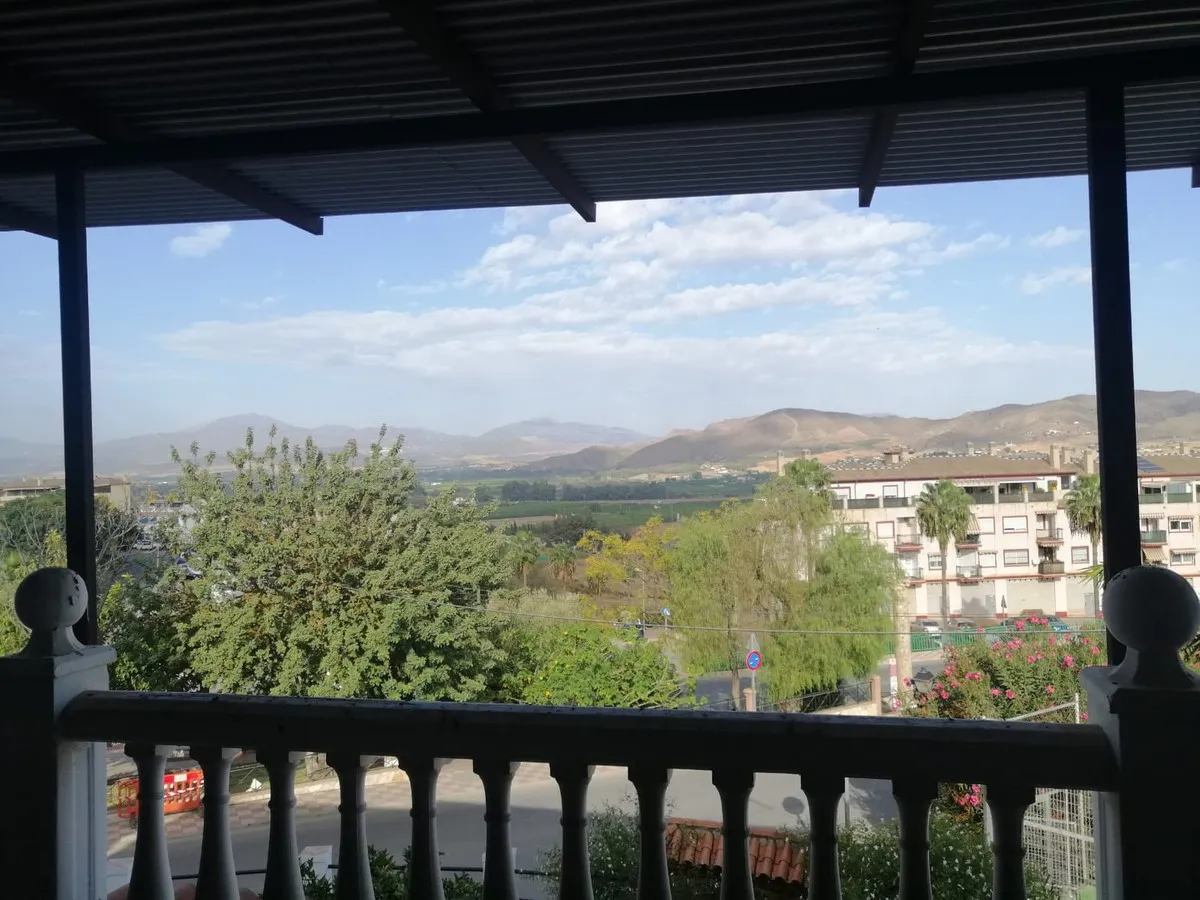 09ad076d-fa13-4b29-8c51-5406fdee4a10