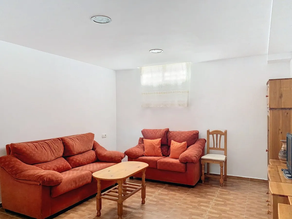 083e1007-b756-4505-b753-9fd53646a6bb