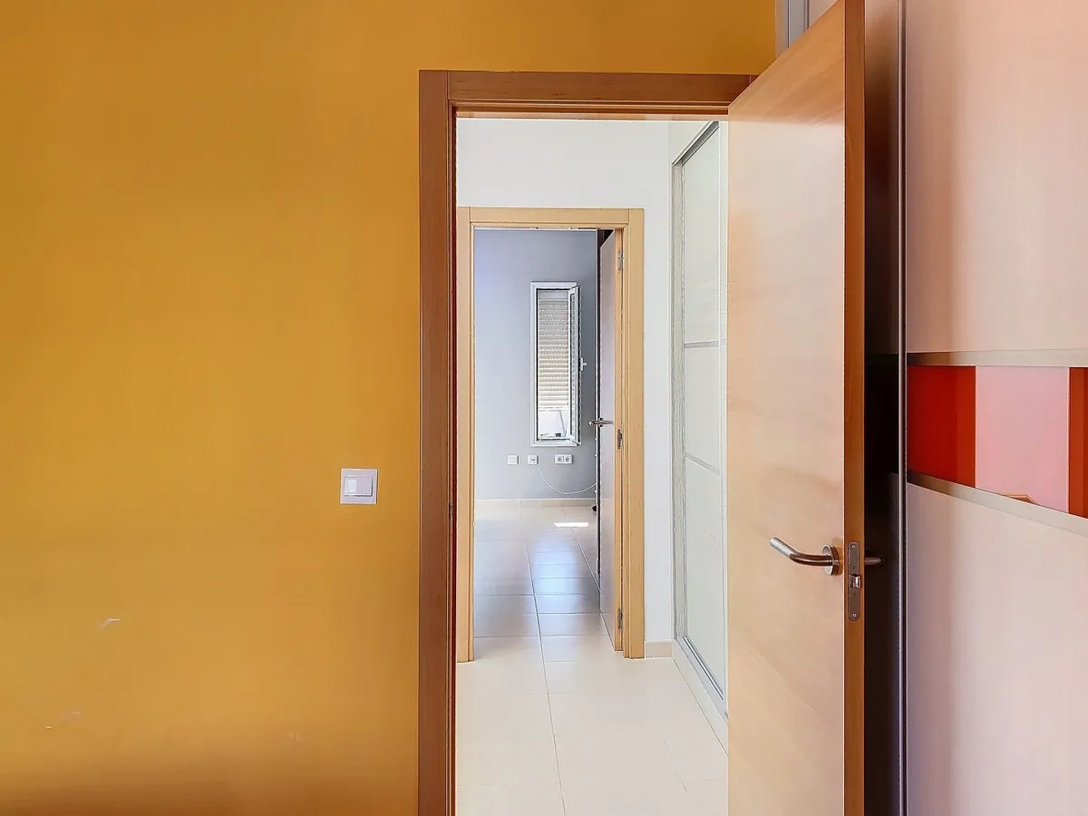 4ef1a0ea-45ab-401d-99c9-d9dbab171772