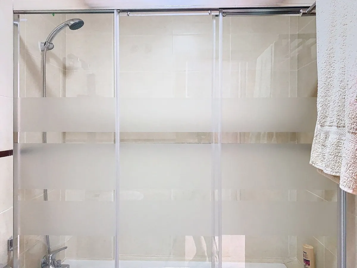 f30a533e-e4cd-4b16-9e29-85ce73f6b6b6