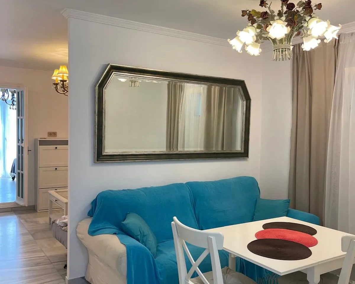 9efb50bd-e650-4146-b26f-92aff5aabe38