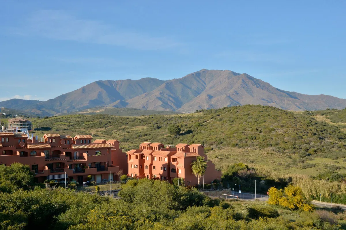 786f33b7-5087-4a54-b20a-fc42cdd94ada