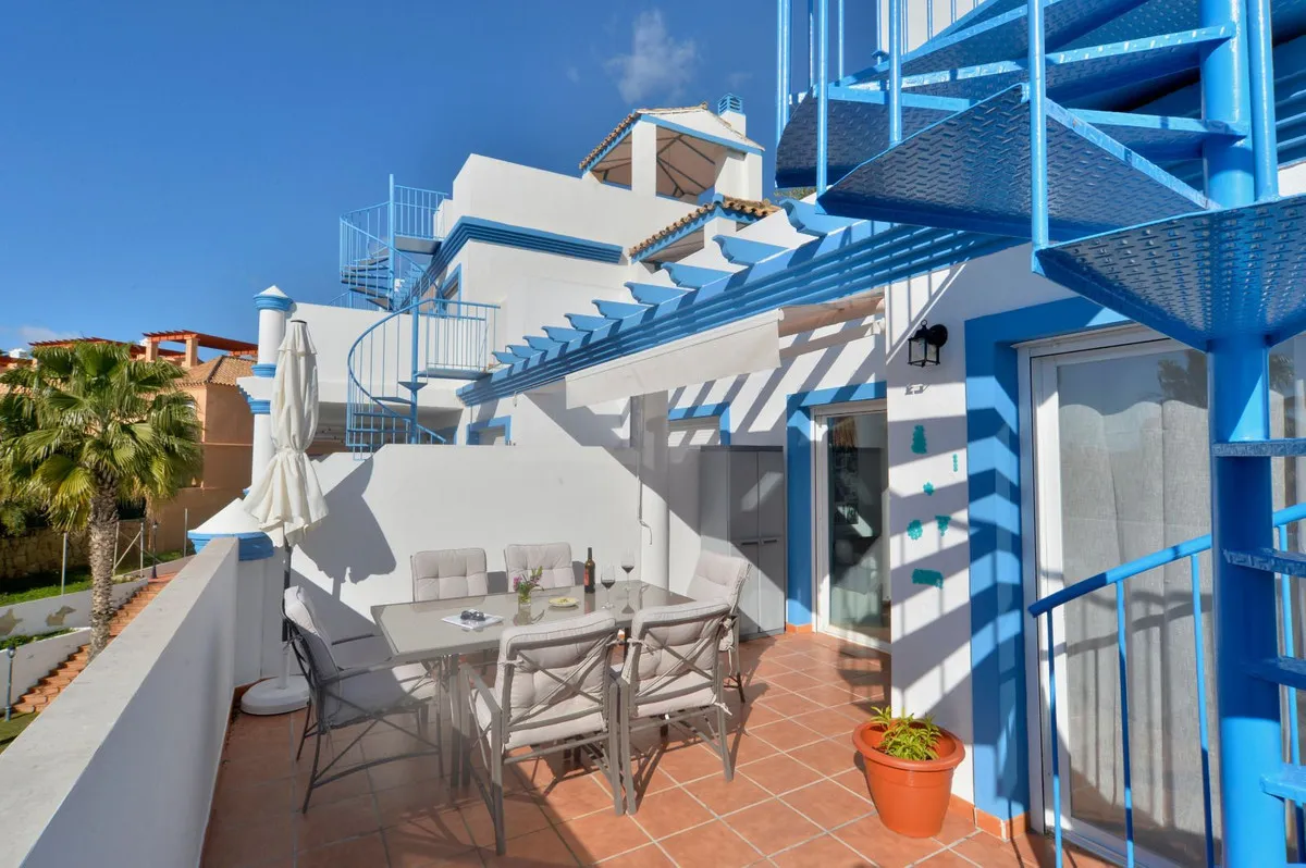 ea0c04bf-eb87-4f60-9c9a-bc8d0cfba684