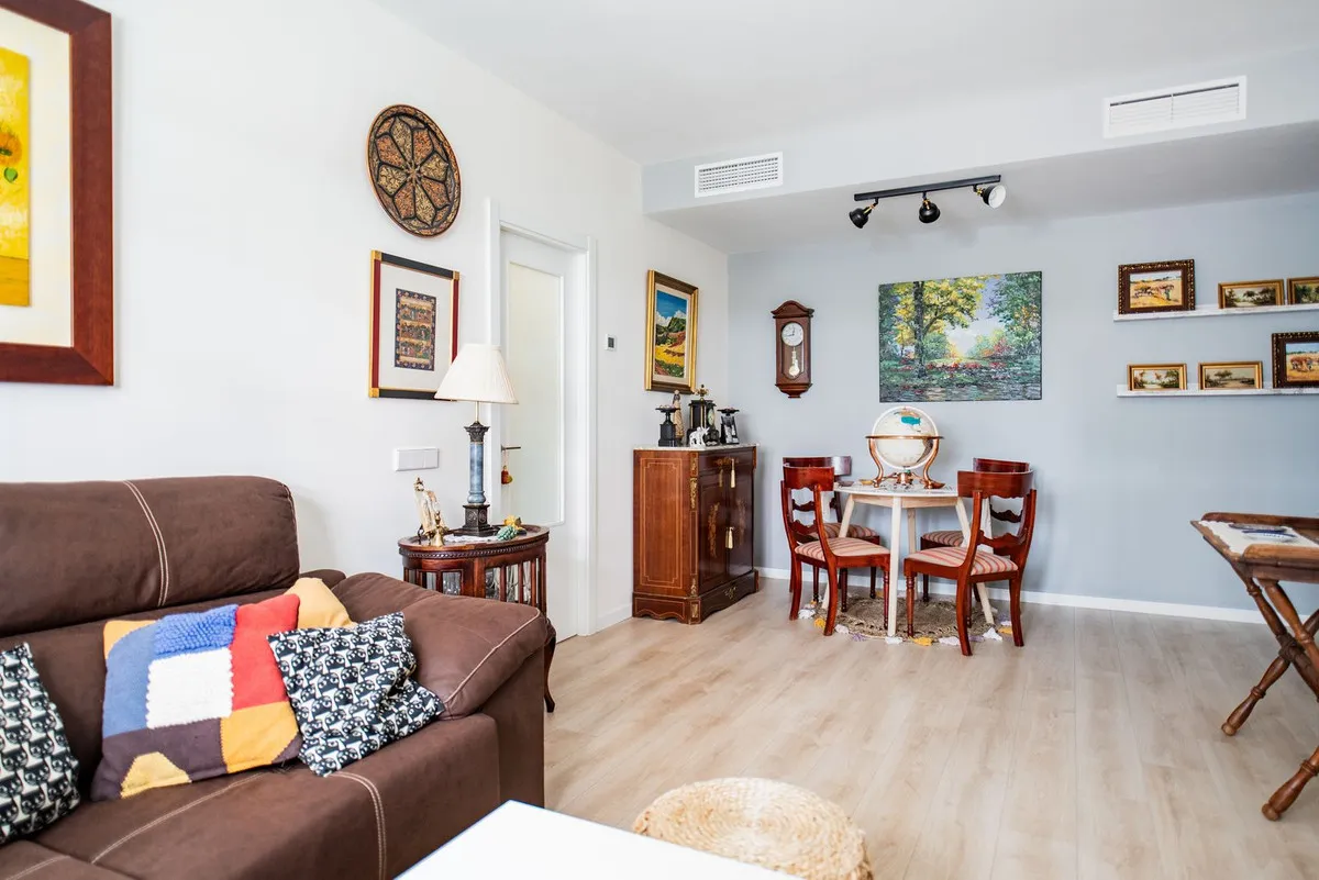 d36b557b-da26-4fb0-b4d2-795b360d69dd