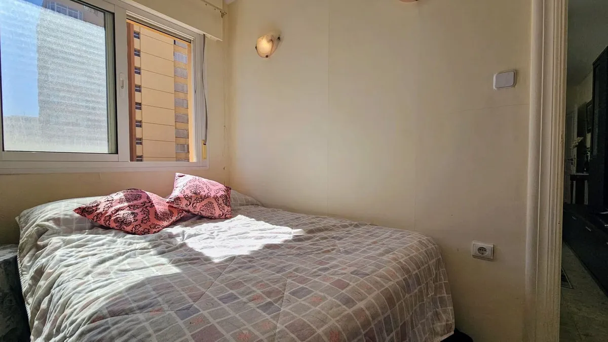 0ab7e2db-6500-4a18-bd0e-c754dca9ebcc