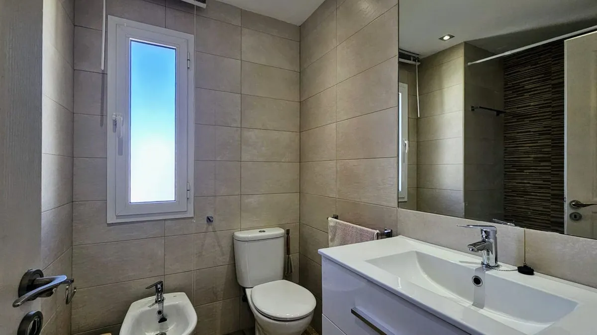 0f978792-e2be-4ab2-a362-529ff16f0e9f