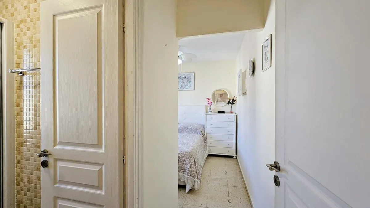 21b5113b-9605-40be-94bc-148bc70213cb