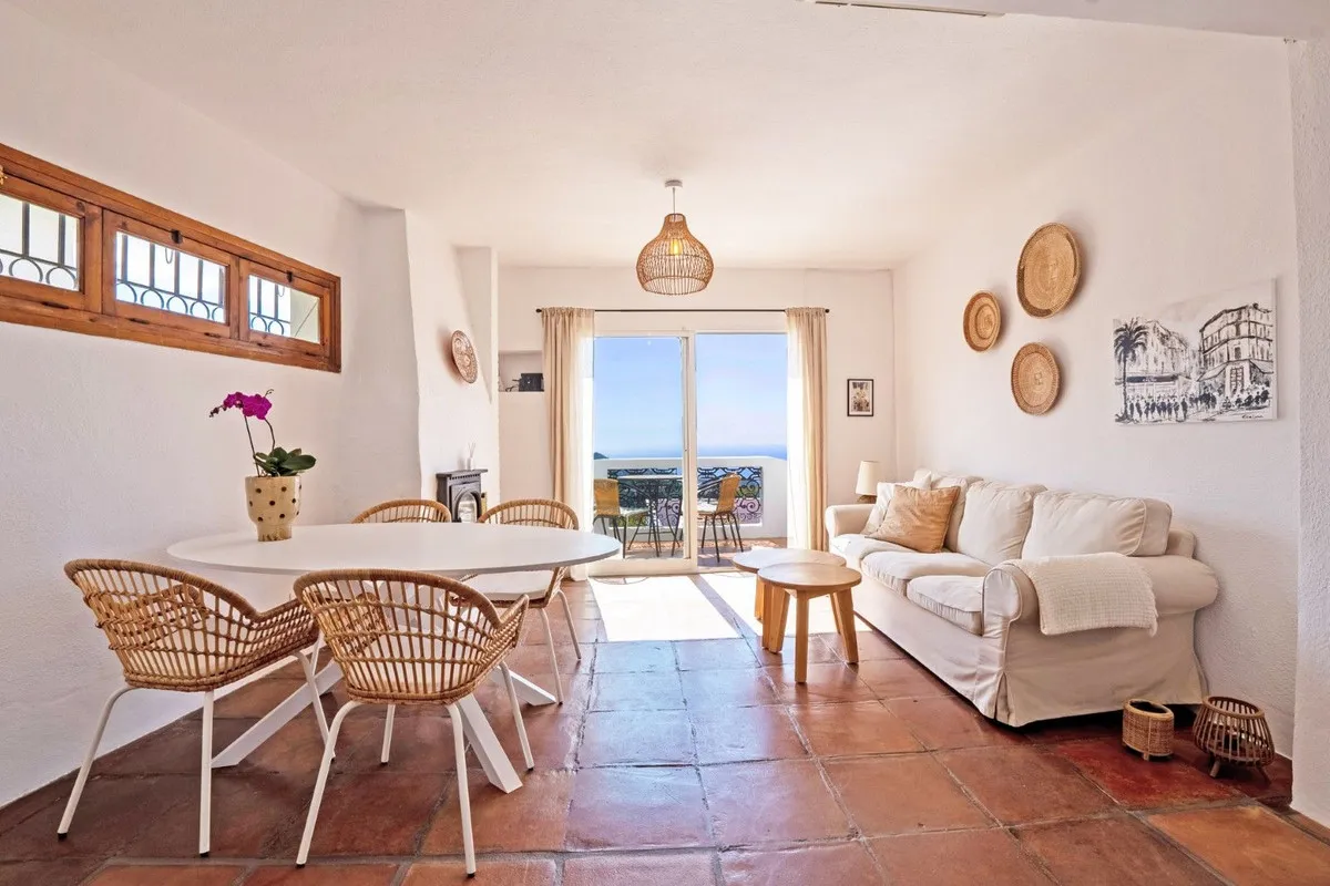 2bd05617-13e1-4f1f-9108-5baafa68fabc