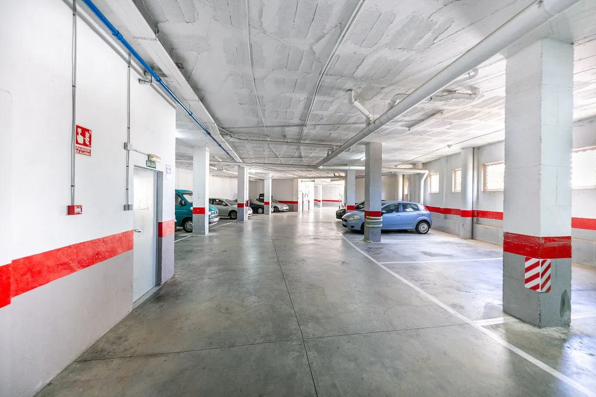 30f3af94-617b-476c-bc4c-d4f1149960f0